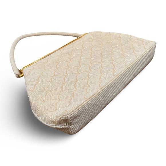 Vintage White Beaded Handbag Handmade Hong Kong - Picture 5 of 12